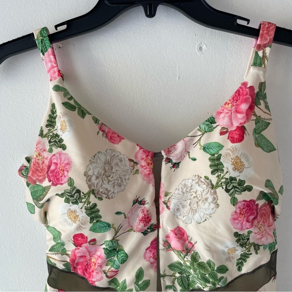 New! Leonisa shapewear slimming pink floral one piece swimsuit 37778 - Picture 5 of 10